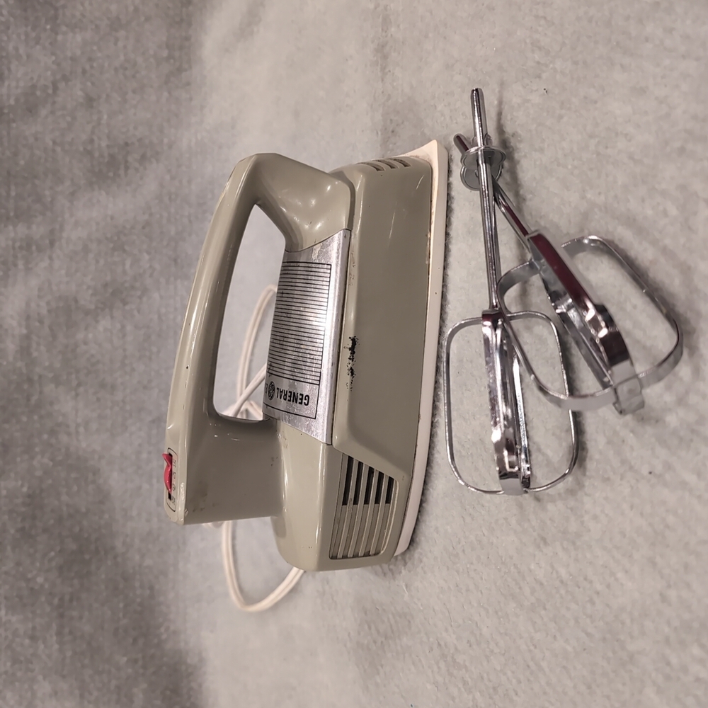 General Electric Hand Mixer in Gray
